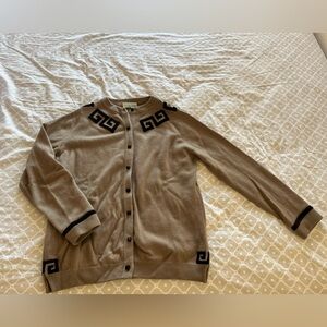 VTG 50s 💗 XS/Small Dalton cashmere cardigan - tan w/ velvet appliqué